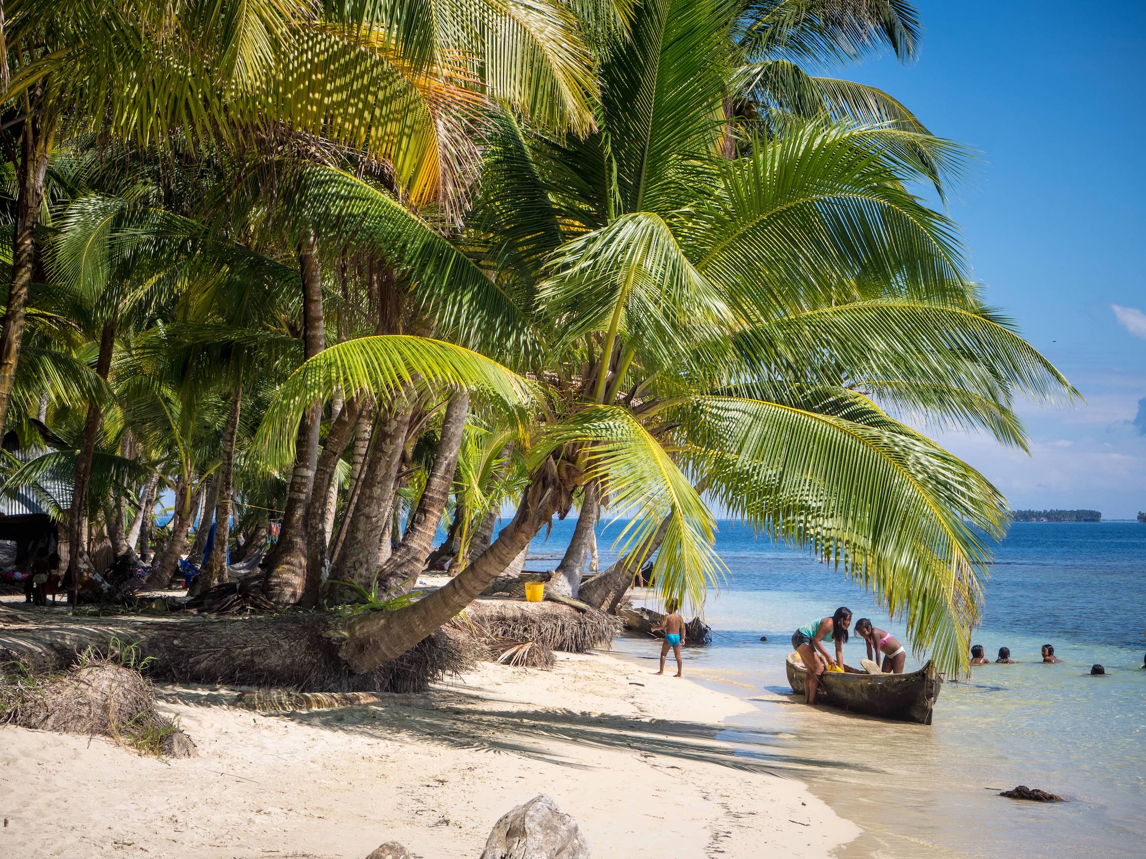 San Blas Islands Cabañas Eneida beach