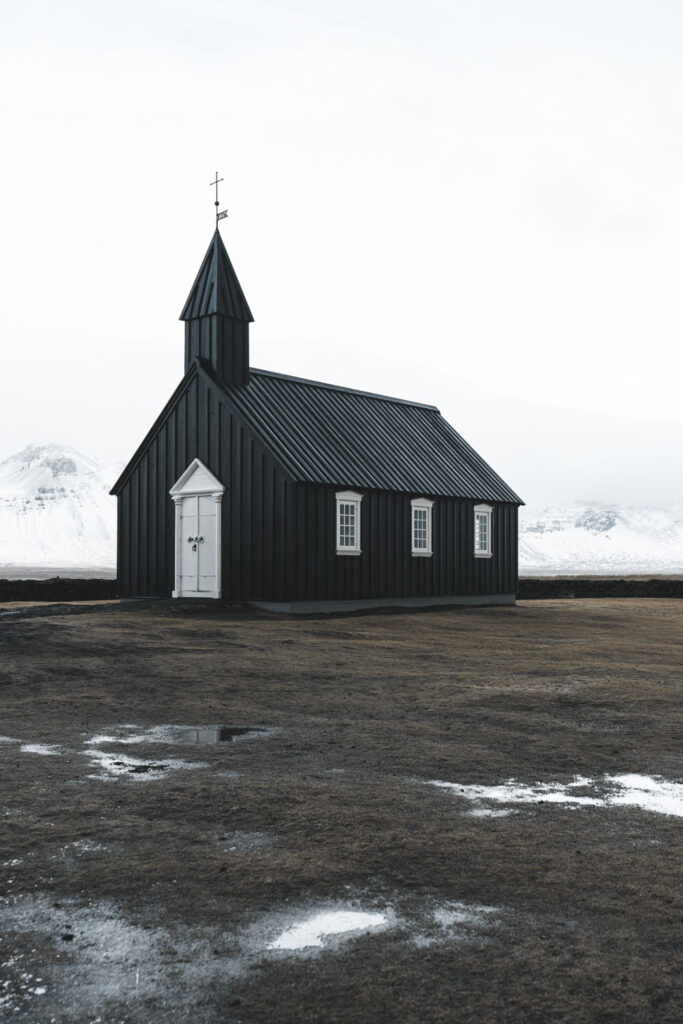 Kirkjufell Iceland famous black church
