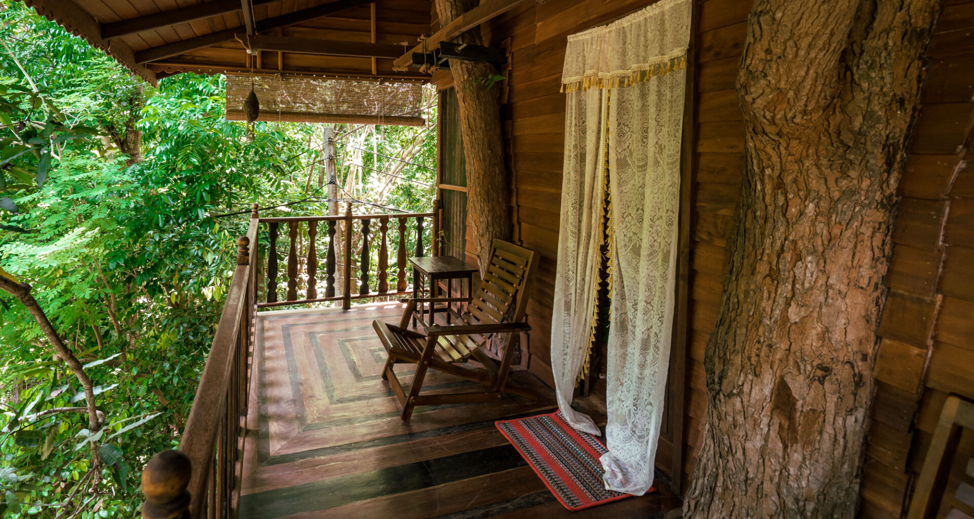 Midigama tree house