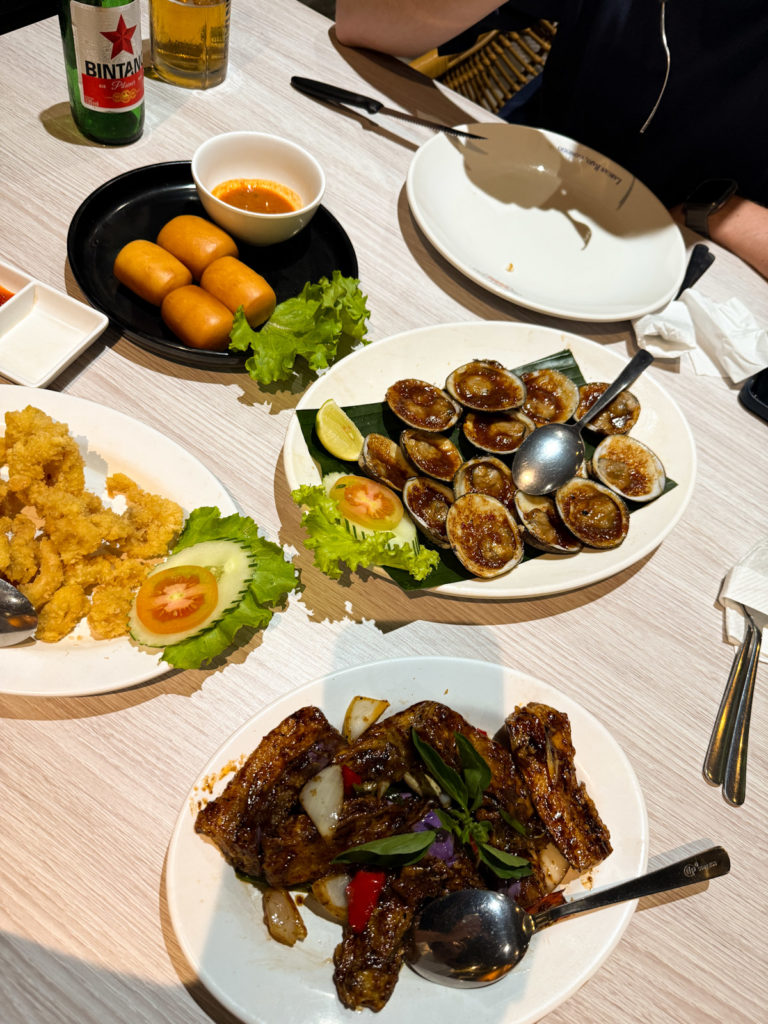 Fresh seafood at Taman Laut.