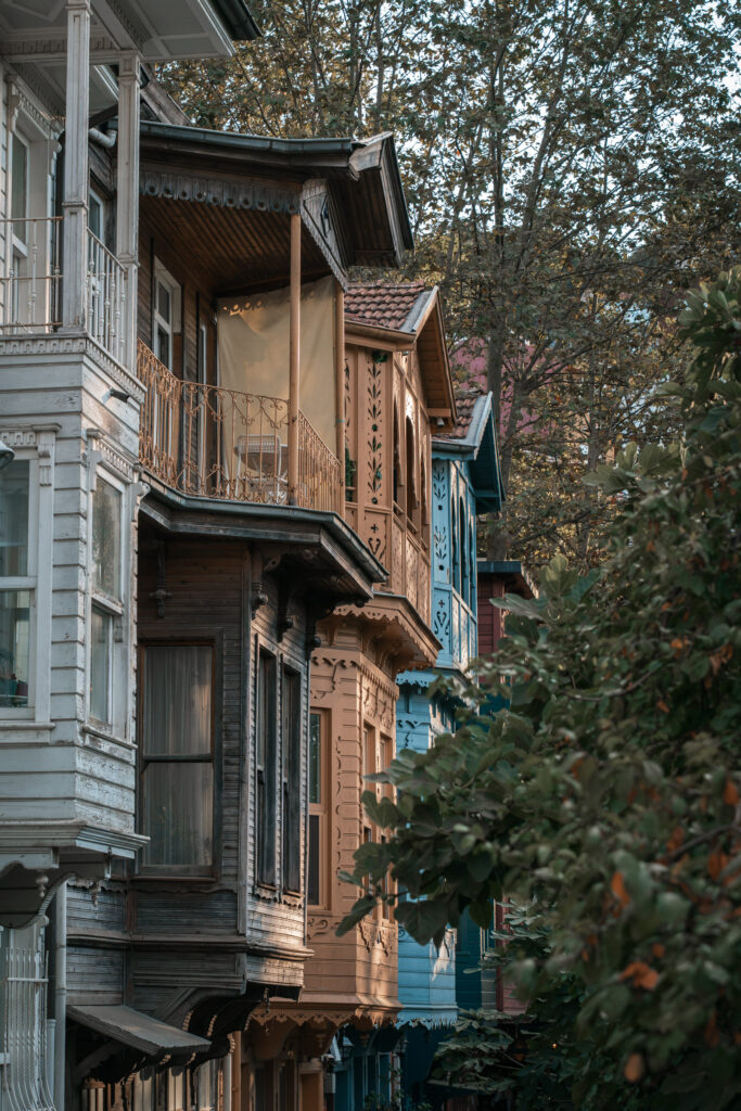 Kuzguncuk colorful houses