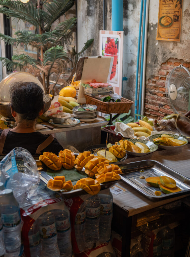 Mangos at Wanjai Cafe House