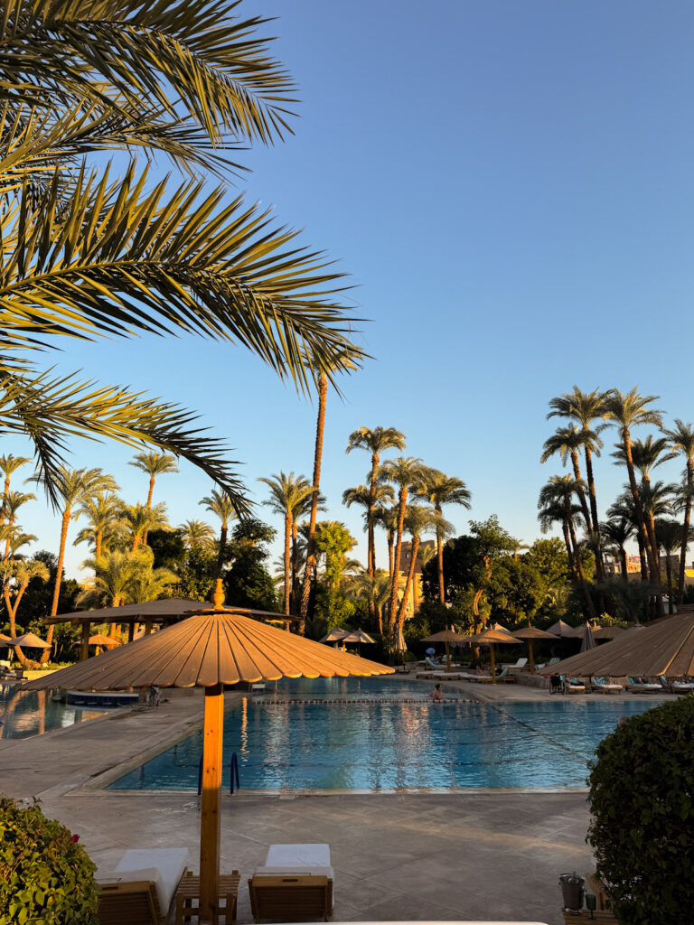 Pavillon Winter Luxor
pool